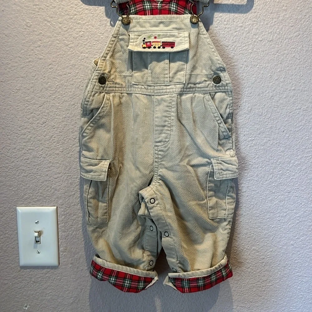 Oshkosh B’Gosh Christmas Train Plaid Overalls Size 12 Months